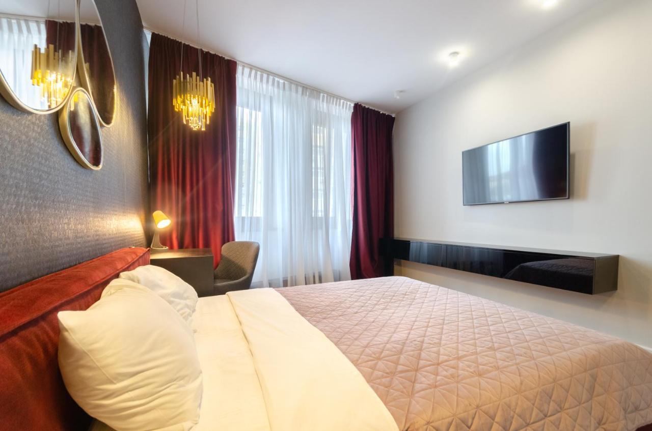 Petrovdom 9-102 In Best Apartment In Rc New York Concept House Киев Экстерьер фото