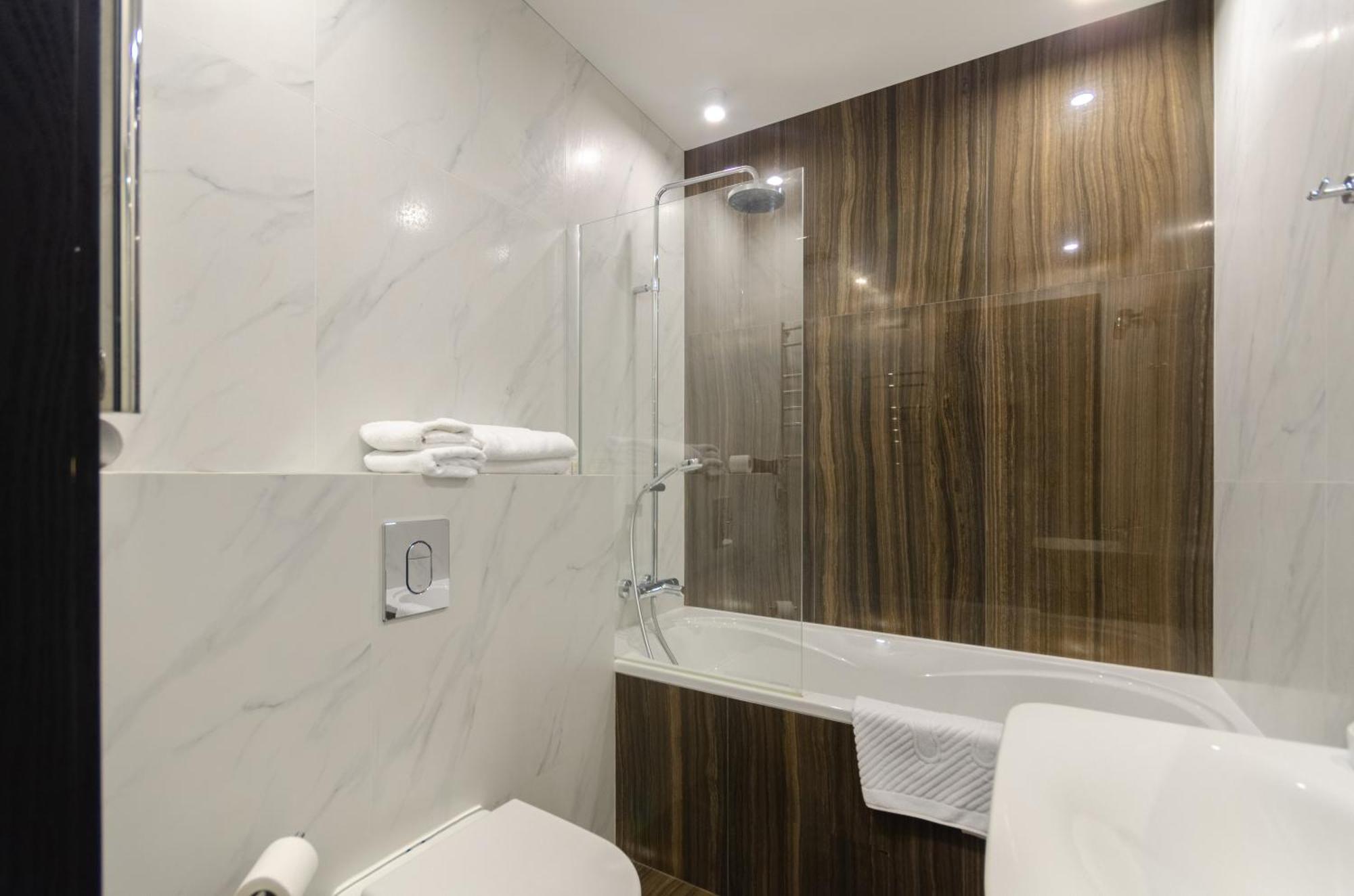 Petrovdom 9-102 In Best Apartment In Rc New York Concept House Киев Экстерьер фото